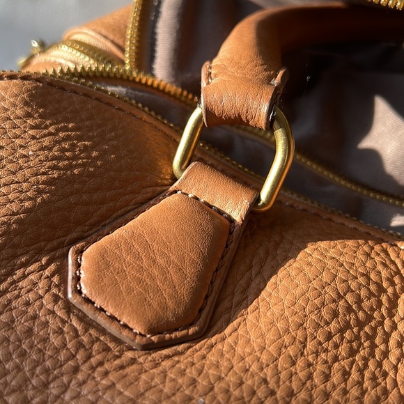 J.Crew large Biennial satchel bag 💼 saddle leather with gold hardware ✨ - Picture 5 of 16